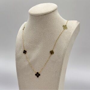 14K Yellow Gold Clover Necklace 16” Adjustable to 17” Four Leaf Lucky Clover